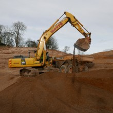 unscreened sand and gravels